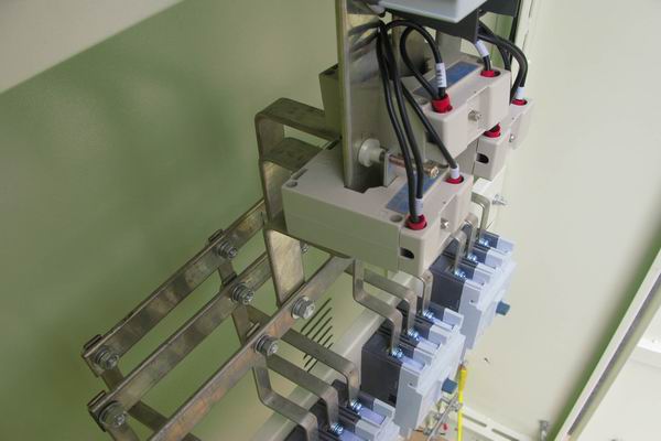 垫江配电柜-3683谈谈配电柜的尺寸有哪些